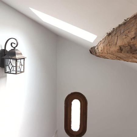 Un Tros De Sal. Casa Rural A Gerri De La Sal. Villa Luaran gambar