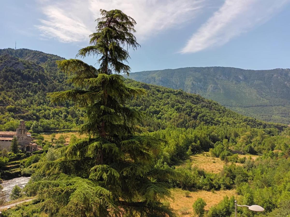 Un Tros De Sal. Casa Rural A Gerri De La Sal. Villa Luaran gambar
