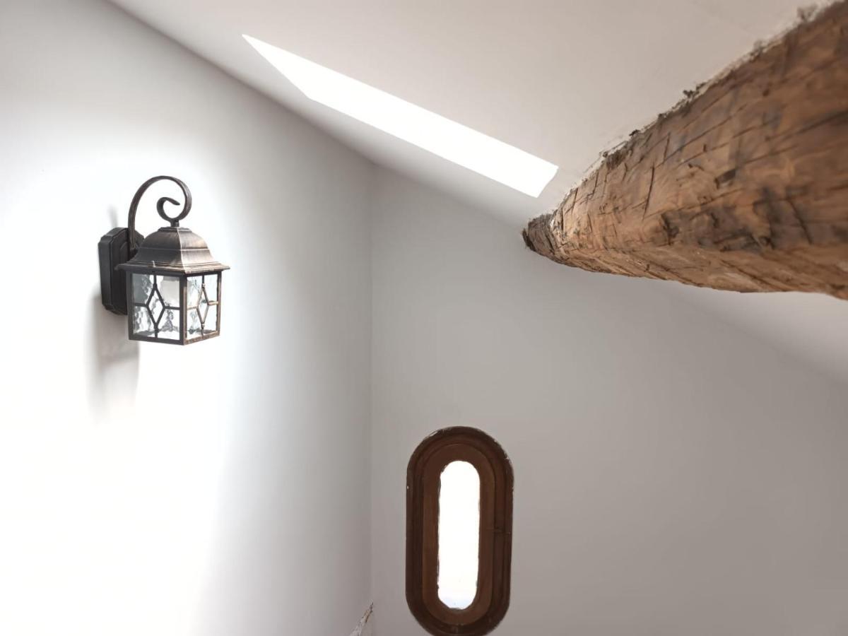 Un Tros De Sal. Casa Rural A Gerri De La Sal. Villa Luaran gambar
