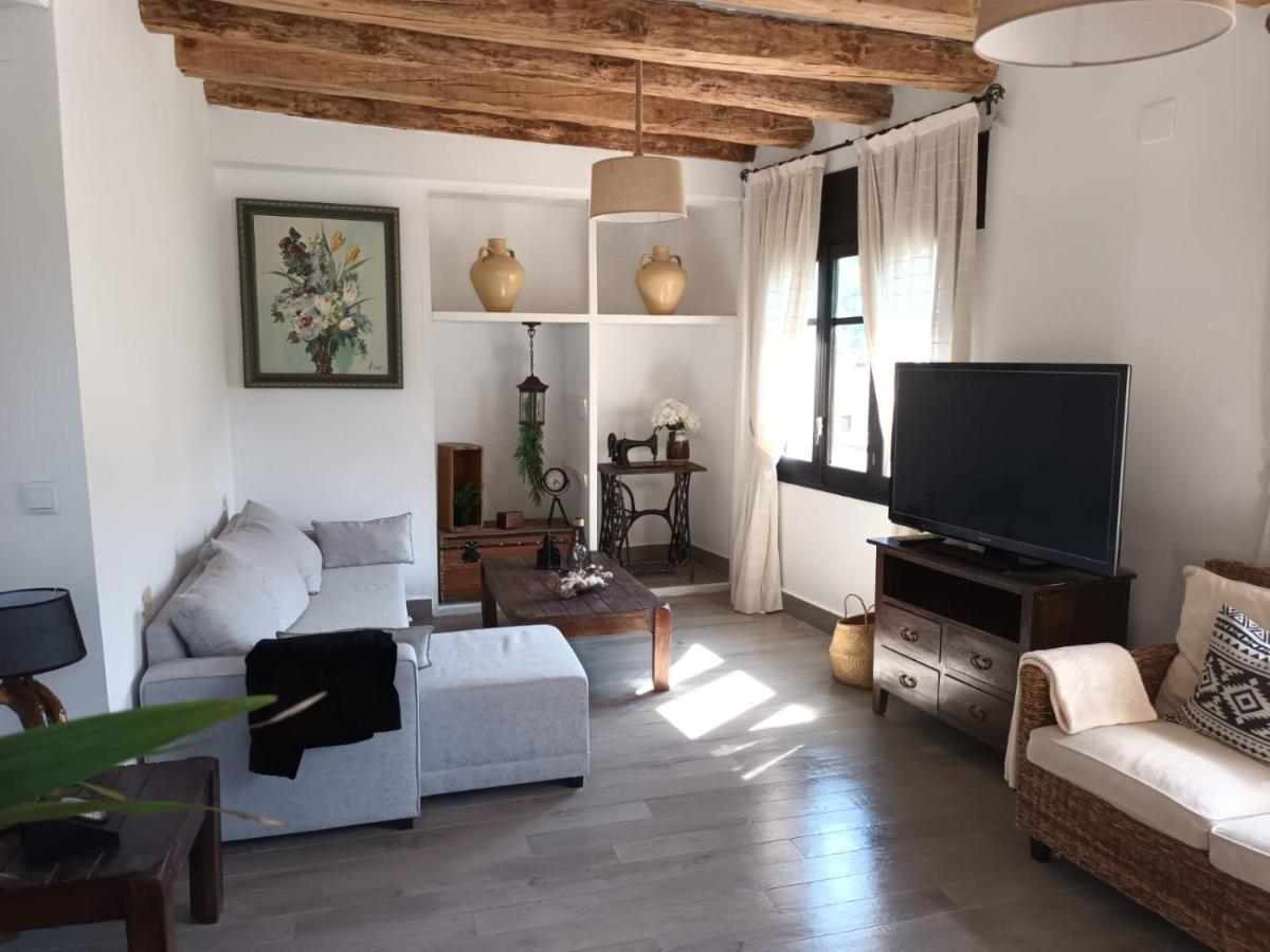 Un Tros De Sal. Casa Rural A Gerri De La Sal. Villa Luaran gambar